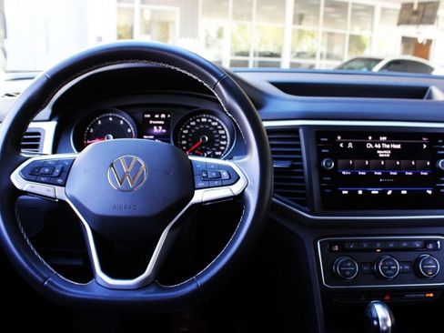 Used 2021 Volkswagen Atlas SE image 26