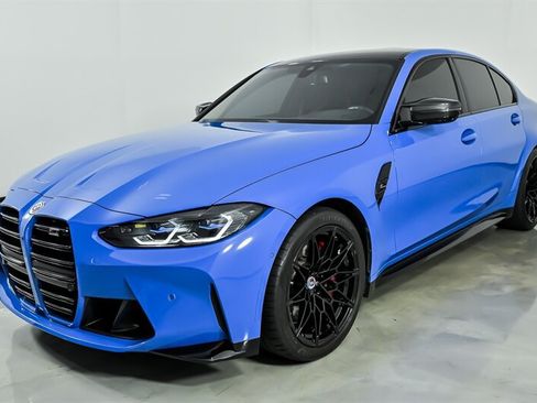 Used 2022 BMW M3 Competition w/ M Carbon Exterior Package AWD/4WD image 5