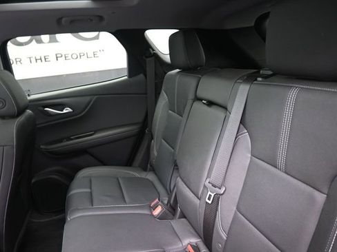Used 2023 Chevrolet Blazer LT image 20