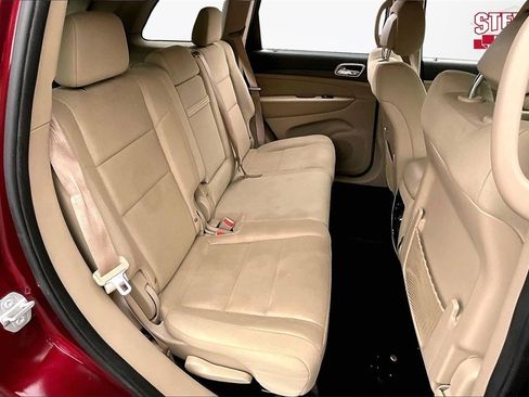 Used 2017 Jeep Grand Cherokee Laredo w/ Quick Order Package 23E image 23