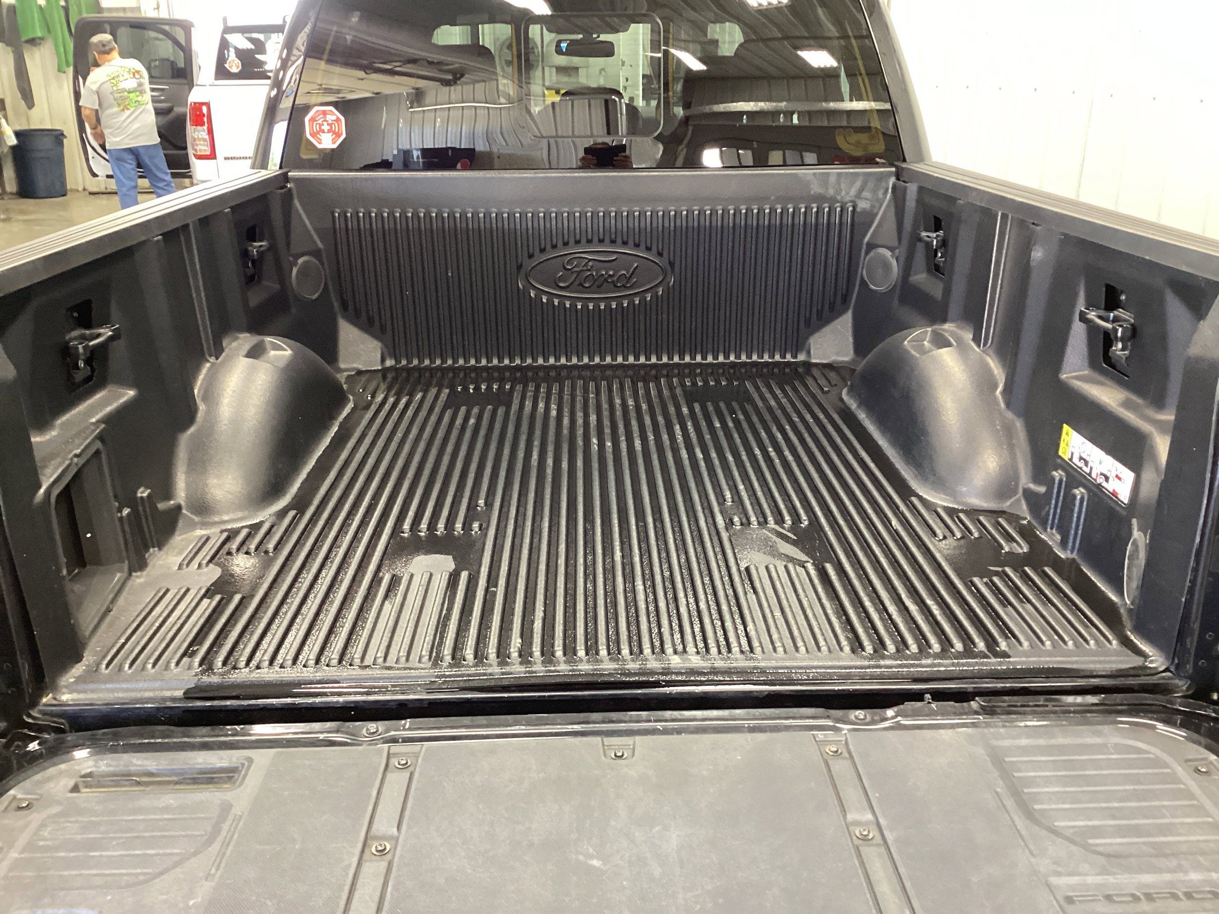 Used 2022 Ford F150 XLT w/ Equipment Group 302A High AWD/4WD image 5
