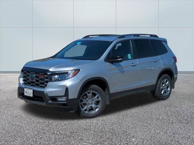 Certified 2024 Honda Passport TrailSport image 1