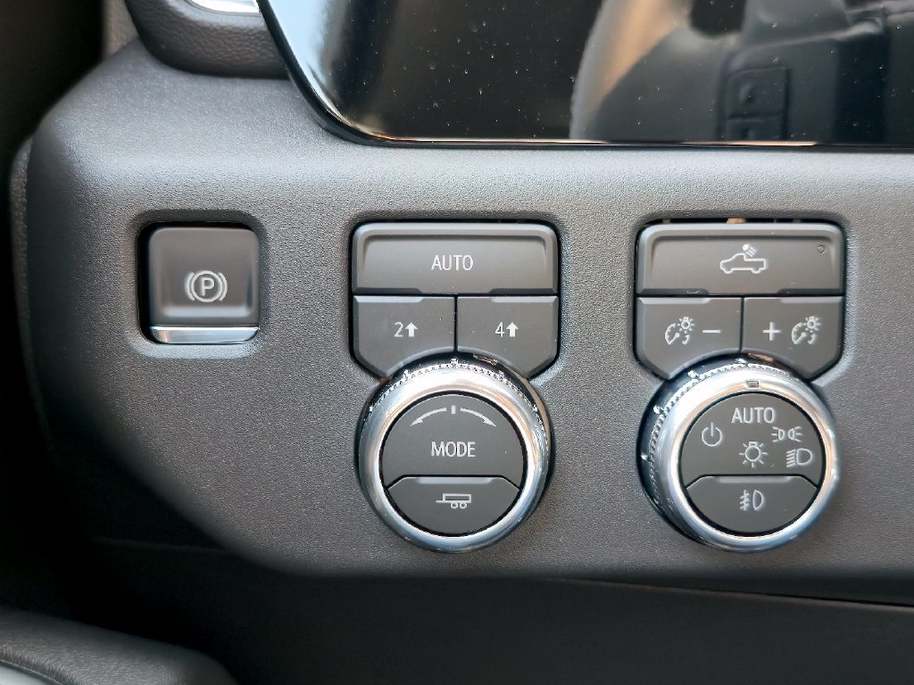 New 2026 GMC Sierra 1500 Elevation w/ Preferred Package AWD/4WD image 18