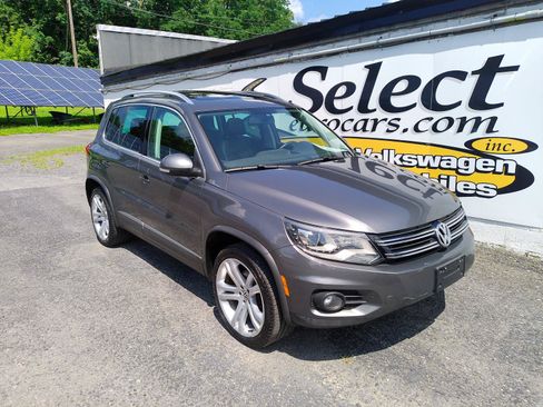 Used 2013 Volkswagen Tiguan SEL AWD/4WD image 2