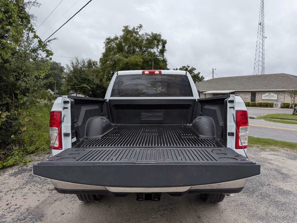 Used 2024 RAM 2500 Big Horn AWD/4WD image 12