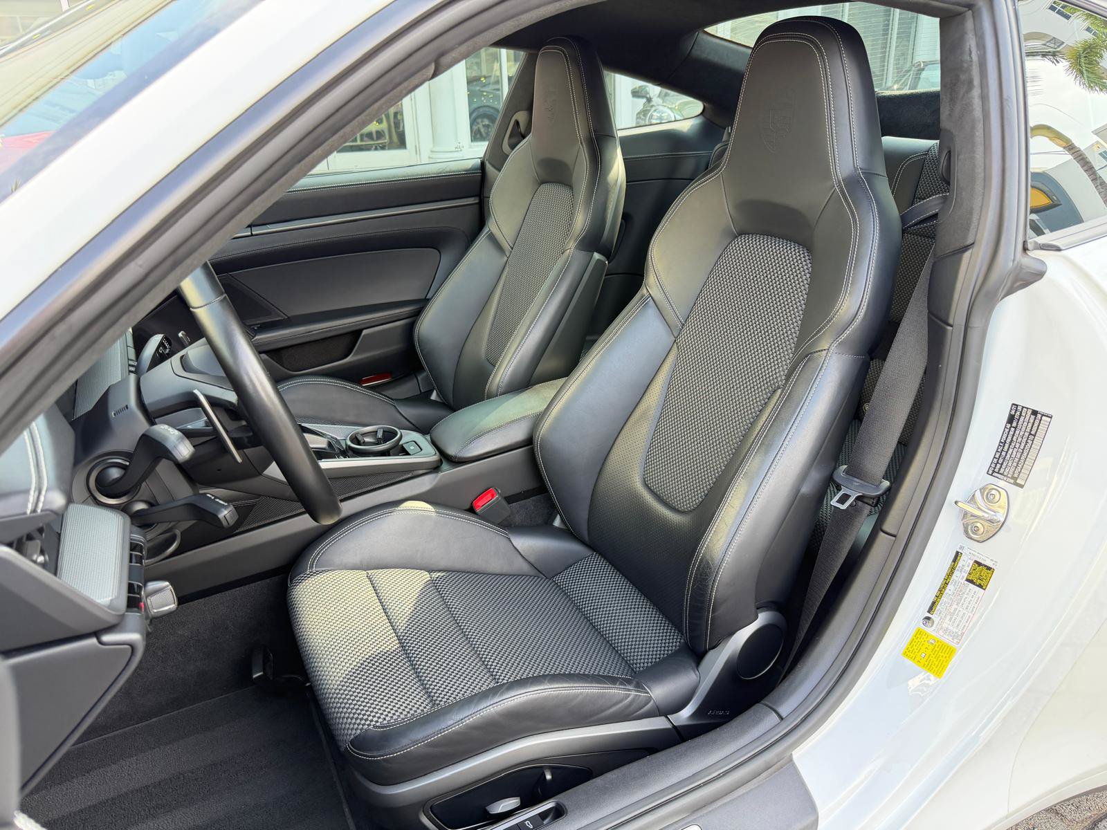 Used 2021 Porsche 911 Carrera RWD image 32