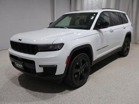 Certified 2024 Jeep Grand Cherokee L Limited w/ Luxury Tech Group II AWD/4WD image 7