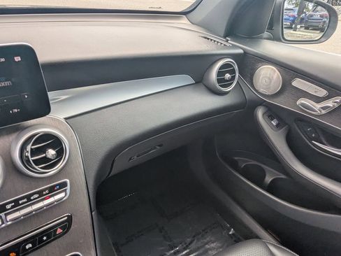 Certified 2021 Mercedes-Benz GLC 300 4MATIC w/ Multimedia Package image 4