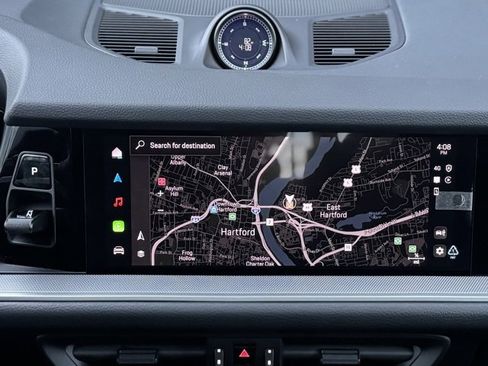 Certified 2024 Porsche Cayenne Coupe image 27