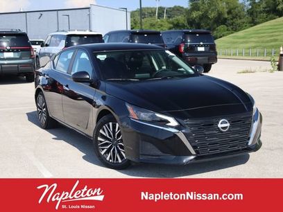 Used 2025 Nissan Altima 2.5 SV