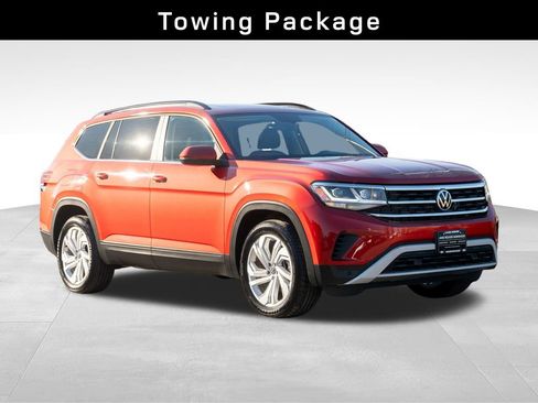 Used 2021 Volkswagen Atlas SE w/ Panoramic Sunroof Package image 3