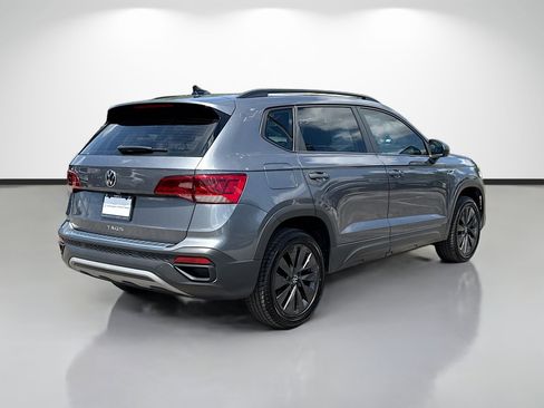 Used 2023 Volkswagen Taos S FWD image 3