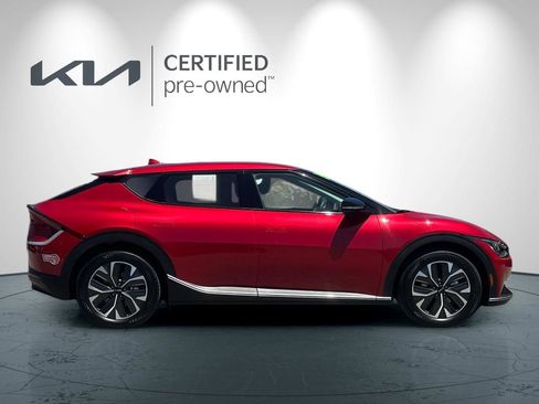 Certified 2024 Kia EV6 Light RWD image 3