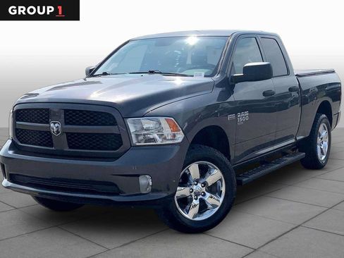 Used 2019 RAM 1500 Express w/ Express Value Package AWD/4WD image 1