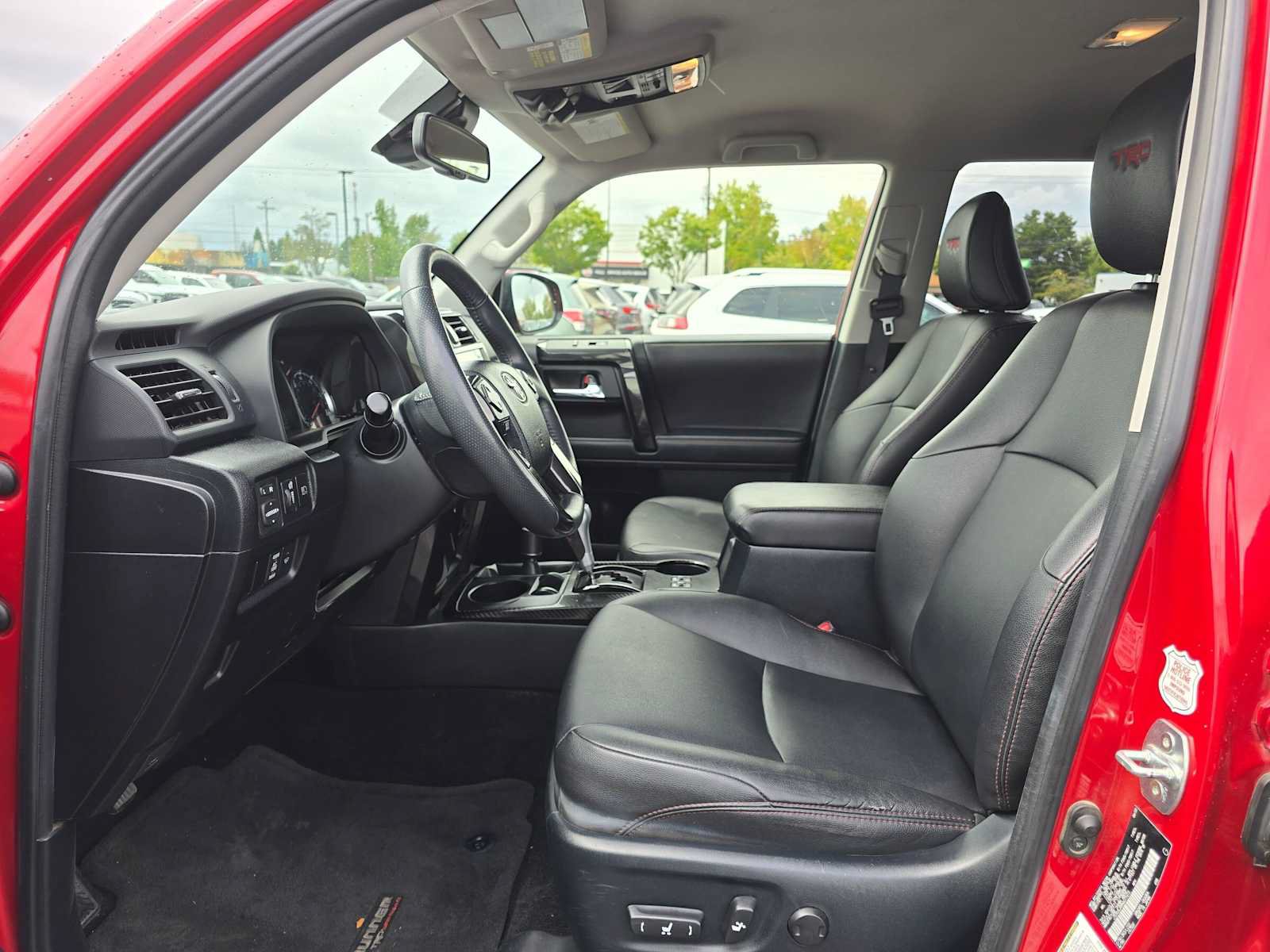 Used 2022 Toyota 4Runner TRD Off-Road Premium AWD/4WD image 24