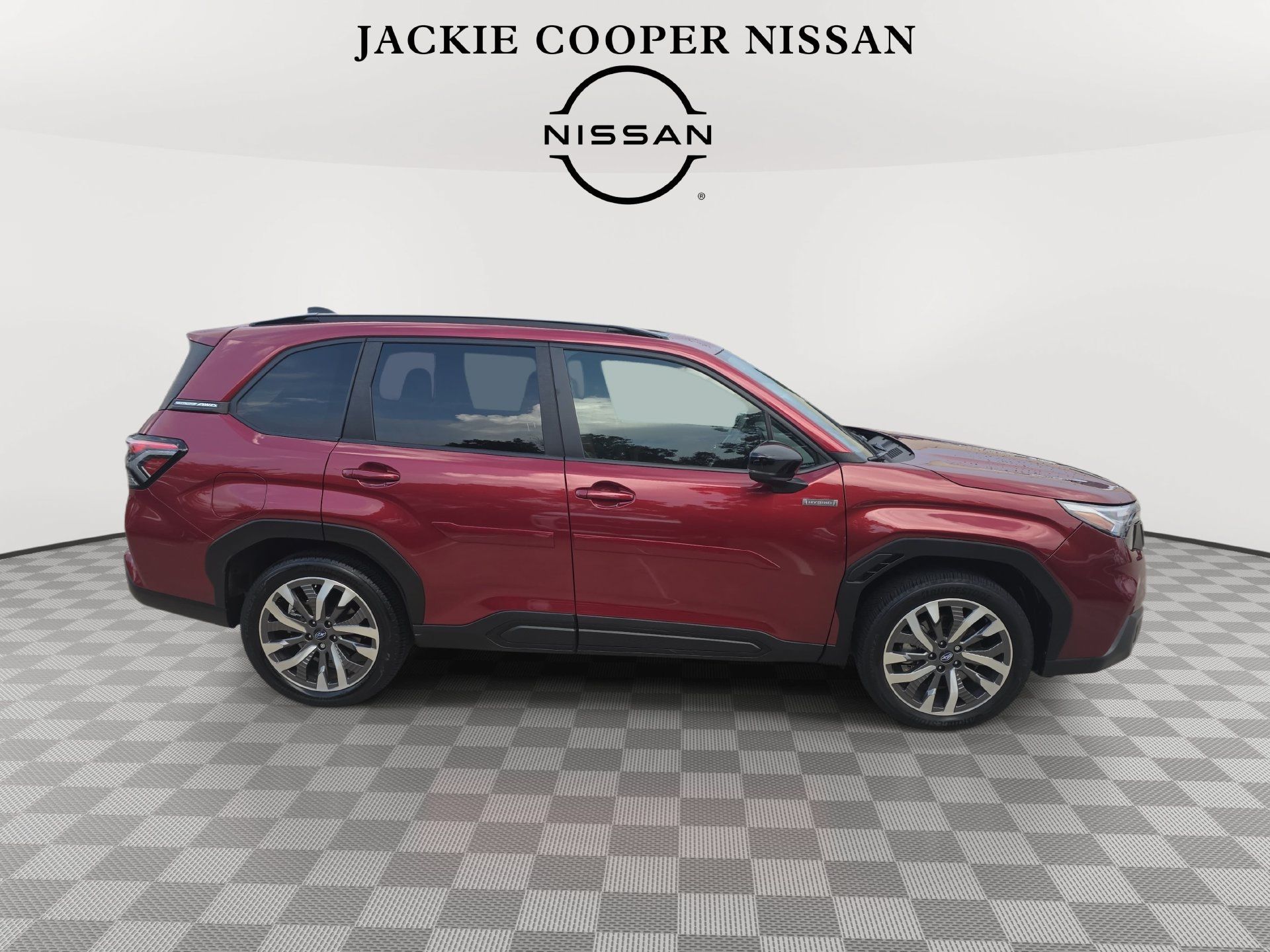 Used 2025 Subaru Forester Touring AWD/4WD image 4