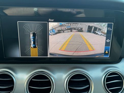 Used 2017 Mercedes-Benz E 300 E300 image 9