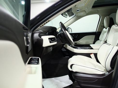 Used 2021 Lincoln Aviator Black Label w/ Dynamic Handling Package image 20