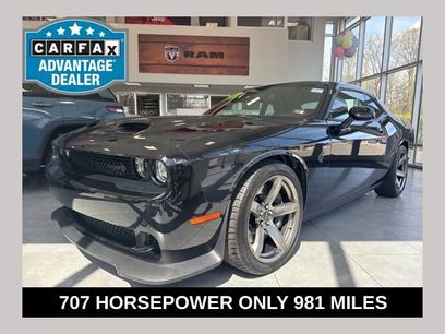 Used 2022 Dodge Challenger SRT Hellcat w/ SRT Black Package