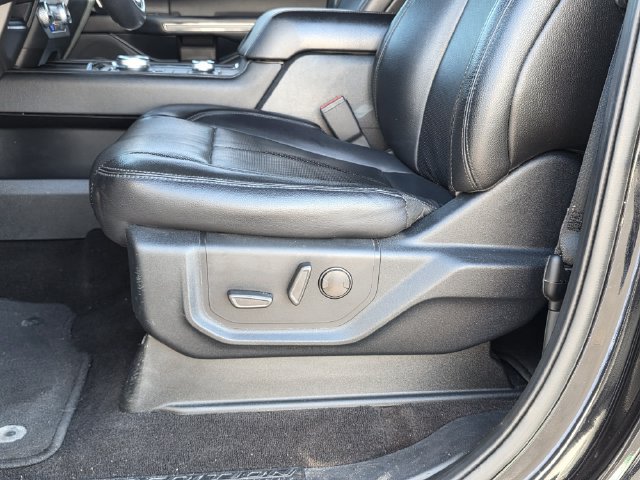 Used 2021 Ford Expedition XLT AWD/4WD image 15