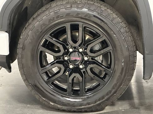Used 2026 GMC Sierra 1500 Elevation w/ Preferred Package AWD/4WD image 17