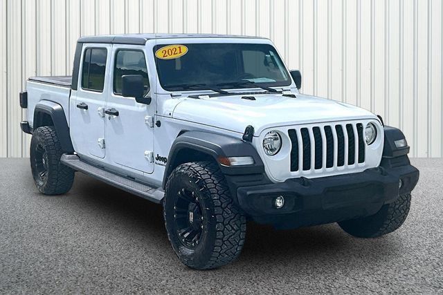 Used 2021 Jeep Gladiator Sport w/ Trailer Tow Package AWD/4WD image 1