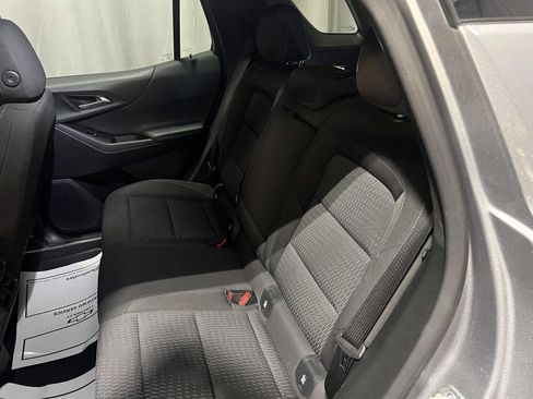 Used 2025 Chevrolet Equinox LT AWD/4WD image 24