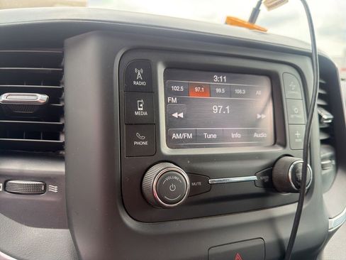 Used 2021 RAM 1500 Big Horn AWD/4WD image 9