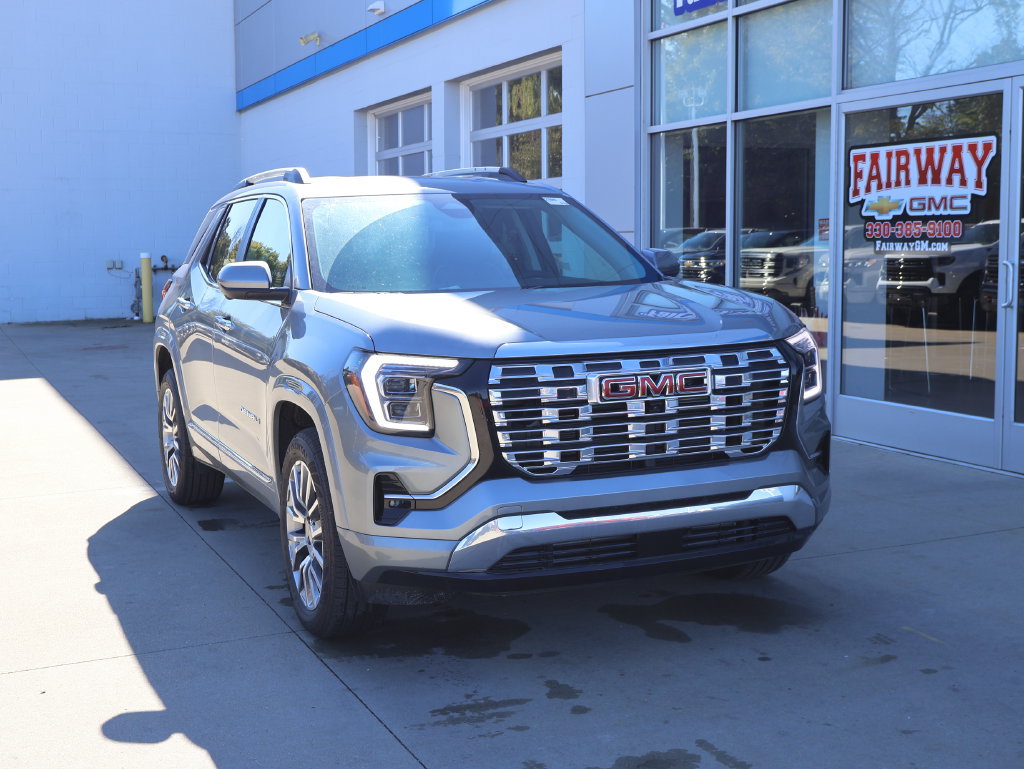 New 2027 GMC Terrain Denali AWD/4WD image 2