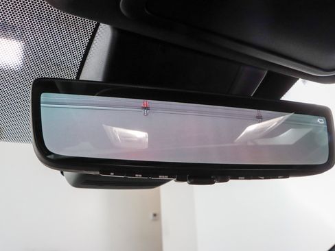 Used 2022 Toyota RAV4 XSE AWD/4WD image 21