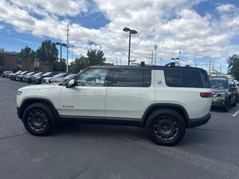 Used 2025 Rivian R1S Adventure AWD/4WD image 7