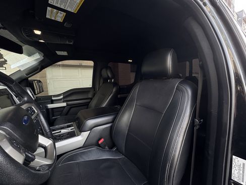 Used 2015 Ford F150 Lariat image 15