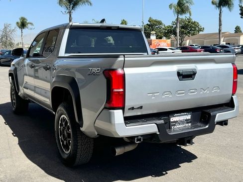 Used 2024 Toyota Tacoma TRD Off-Road AWD/4WD image 6