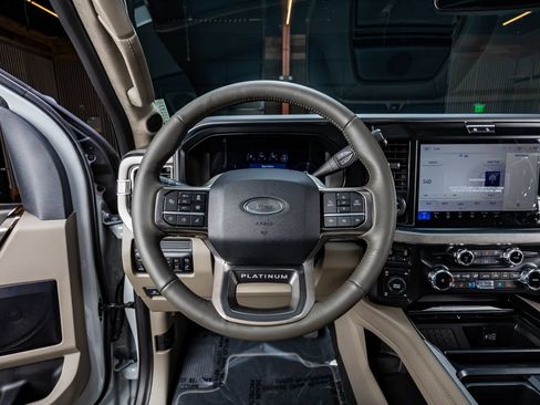 Used 2026 Ford F250 Platinum w/ Platinum Plus Package AWD/4WD image 19