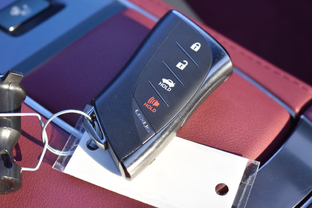Used 2024 Lexus LC 500 Coupe w/ Sport Package RWD image 34