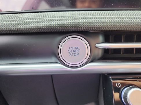 New 2025 Hyundai Santa Cruz Limited image 30