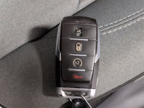 Certified 2022 RAM 1500 Big Horn image 35