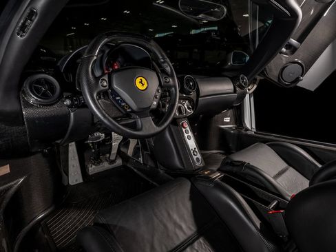 Used 2003 Ferrari Enzo RWD image 66