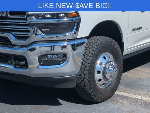 Used 2026 RAM 3500 Laramie w/ Max Tow Package image 9