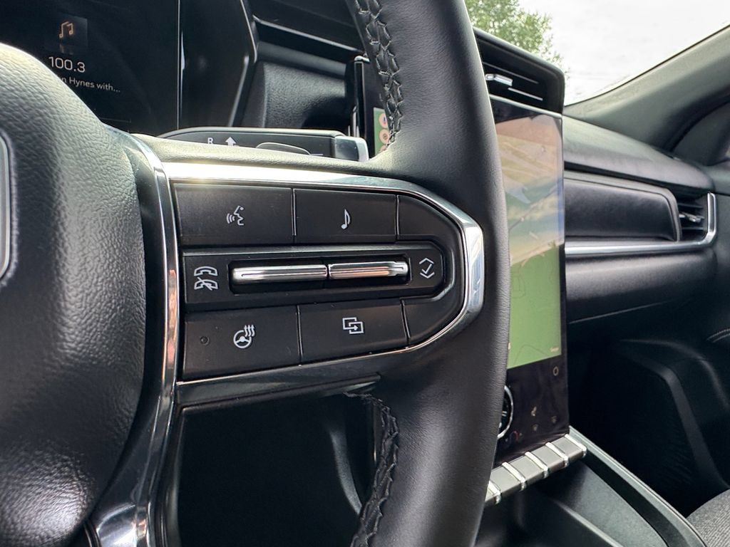Used 2026 GMC Terrain Elevation w/ Technology Package II AWD/4WD image 30