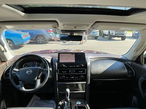 Used 2023 Nissan Armada Platinum w/ Captain's Chairs Package RWD image 15
