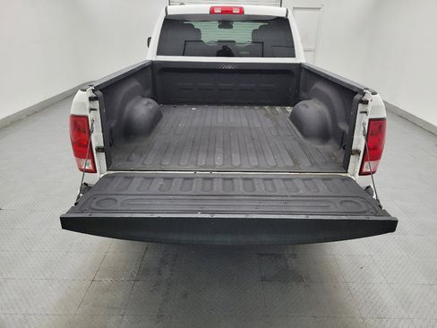 Used 2017 RAM 1500 Express AWD/4WD image 29