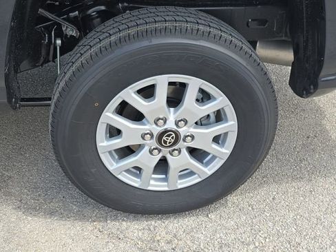 New 2026 Toyota Tacoma SR5 RWD image 33
