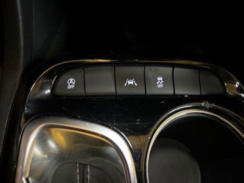 Used 2021 Buick Encore GX Select w/ Experience Buick Package FWD image 40