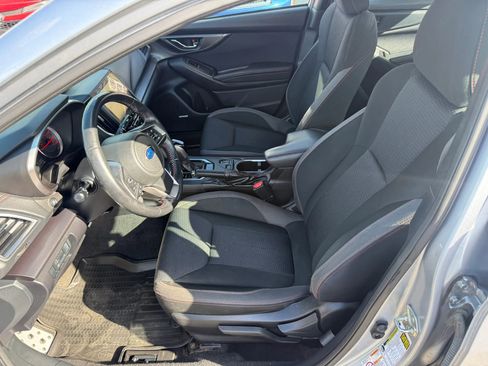 Used 2017 Subaru Impreza 2.0i Sport image 11