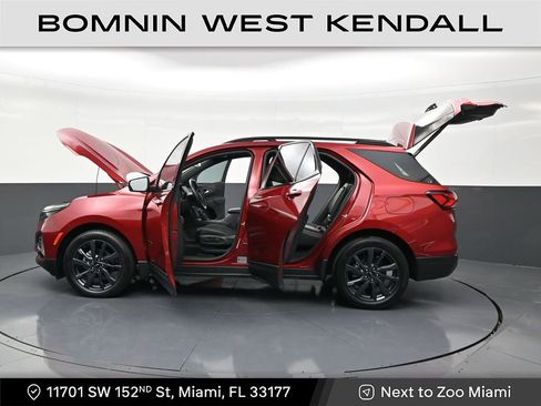 Used 2023 Chevrolet Equinox RS image 31