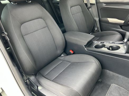 Used 2024 Honda Civic LX image 8