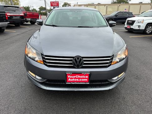 Used 2015 Volkswagen Passat 1.8T Limited Edition image 11