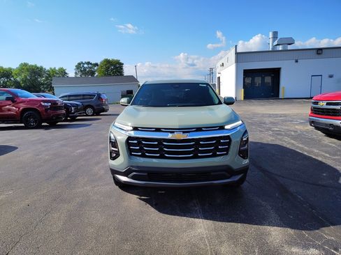 New 2026 Chevrolet Equinox LT w/ LPO, Floor Liner Package image 8