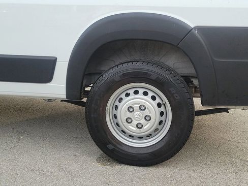 Used 2025 RAM ProMaster 3500 w/ Convenience Group FWD image 16